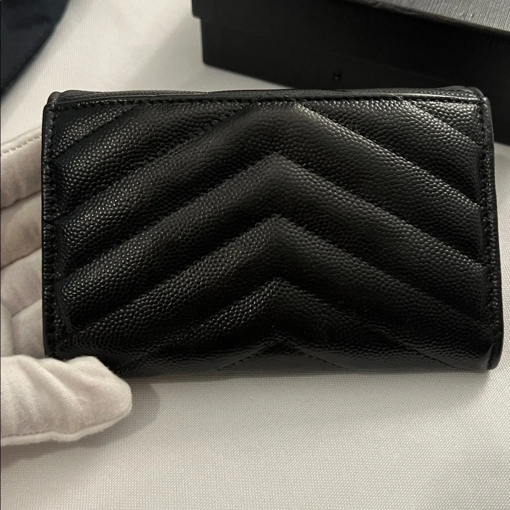 Authentic YSL Wallet - Picture 12 of 12